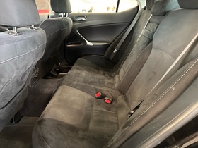 Lexus IS vaihtoauto