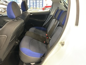 Peugeot 206 vaihtoauto