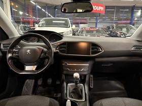 Peugeot 308 vaihtoauto
