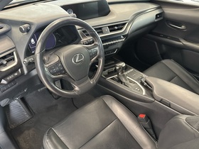 Lexus UX vaihtoauto