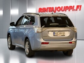 Mitsubishi Outlander PHEV vaihtoauto