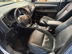 Mitsubishi Outlander PHEV vaihtoauto