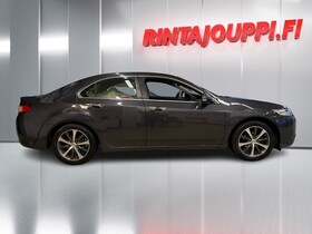 Honda Accord vaihtoauto