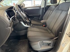 Volkswagen T-Roc vaihtoauto