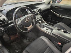 Lexus IS vaihtoauto