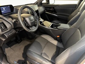 Toyota bZ4X vaihtoauto