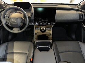 Toyota bZ4X vaihtoauto
