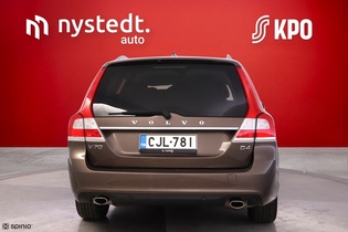 Volvo V70 vaihtoauto