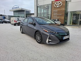 Toyota Prius Plug-in vaihtoauto