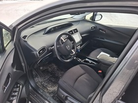 Toyota Prius Plug-in vaihtoauto