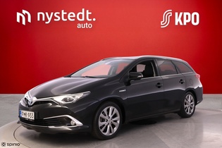 Toyota Auris vaihtoauto