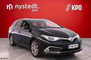 Toyota Auris vaihtoauto
