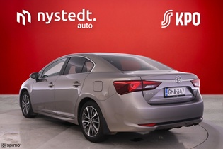 Toyota Avensis vaihtoauto