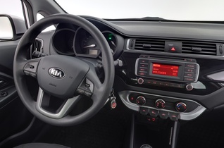 Kia Rio vaihtoauto