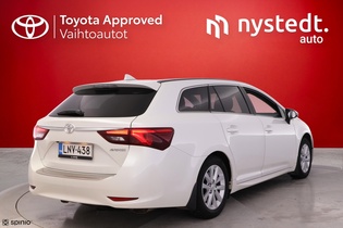 Toyota Avensis vaihtoauto
