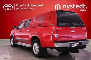 Toyota Hilux vaihtoauto