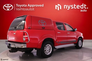 Toyota Hilux vaihtoauto