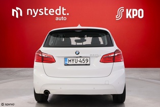 BMW 225 vaihtoauto