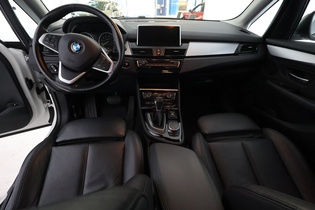 BMW 225 vaihtoauto