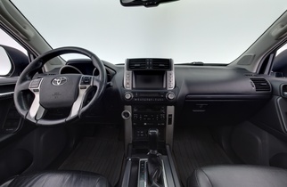 Toyota Land Cruiser vaihtoauto