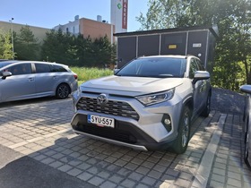 Toyota RAV4 vaihtoauto