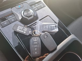 Toyota bZ4X vaihtoauto