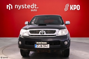 Toyota Hilux vaihtoauto