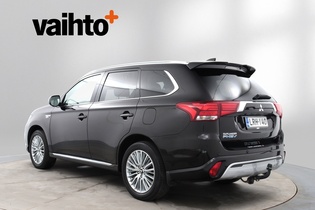 Mitsubishi Outlander PHEV vaihtoauto