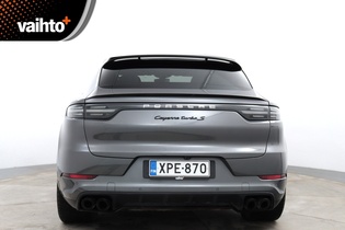 Porsche Cayenne vaihtoauto