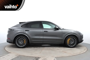 Porsche Cayenne vaihtoauto
