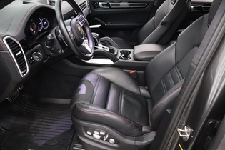 Porsche Cayenne vaihtoauto
