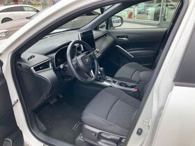 Toyota Corolla Cross vaihtoauto