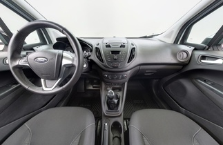 Ford Transit Courier vaihtoauto