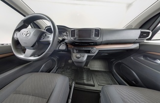 Toyota Proace Verso vaihtoauto