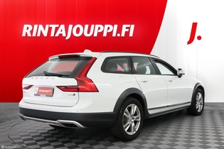 Volvo V90 Cross Country vaihtoauto