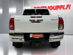 Toyota Hilux vaihtoauto