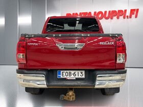 Toyota Hilux vaihtoauto