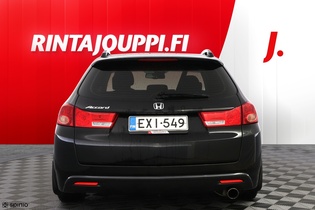 Honda Accord vaihtoauto