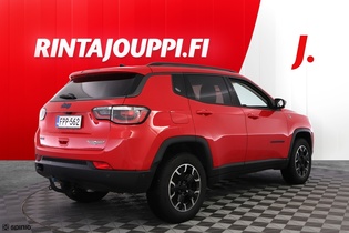 Jeep Compass vaihtoauto