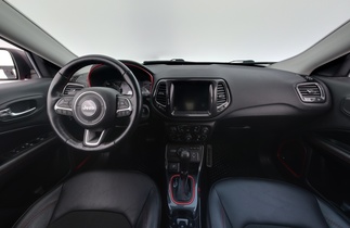 Jeep Compass vaihtoauto