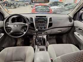 Toyota Hilux vaihtoauto