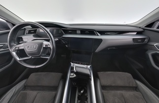 Audi e-tron vaihtoauto