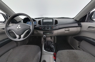 Mitsubishi L200 vaihtoauto