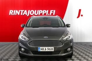 Ford S-MAX vaihtoauto