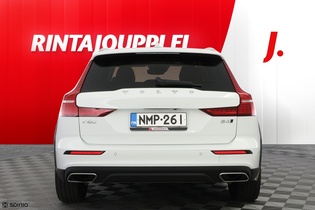 Volvo V60 Cross Country vaihtoauto