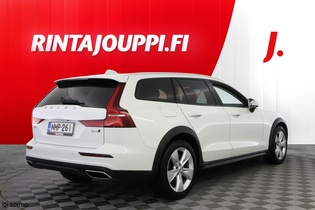 Volvo V60 Cross Country vaihtoauto