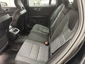 Volvo V60 Cross Country vaihtoauto