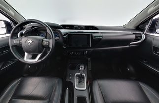 Toyota Hilux vaihtoauto