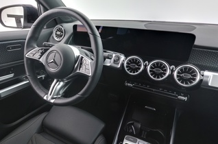 Mercedes-Benz EQB vaihtoauto