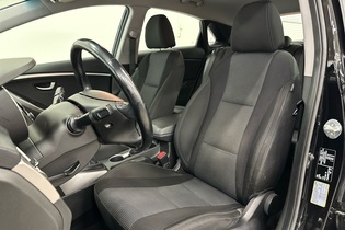 Hyundai i30 5d vaihtoauto